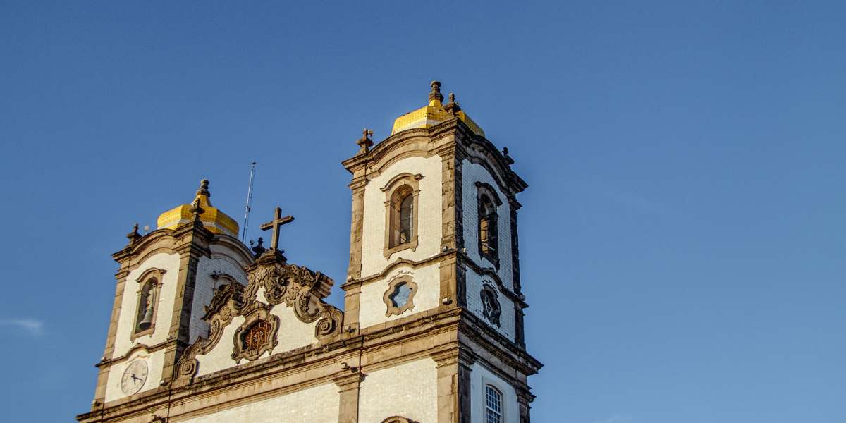 explorando as igrejas antigas do norte de portugal